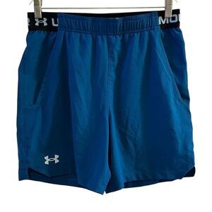 Under Armour Men's Blue Bermuda Shorts Size M Elastic Waist Casual